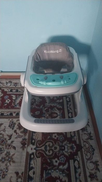 Коляска және ходунок сатылады