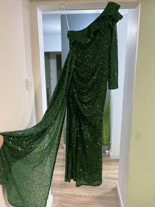 Rochie paiete verde smarald