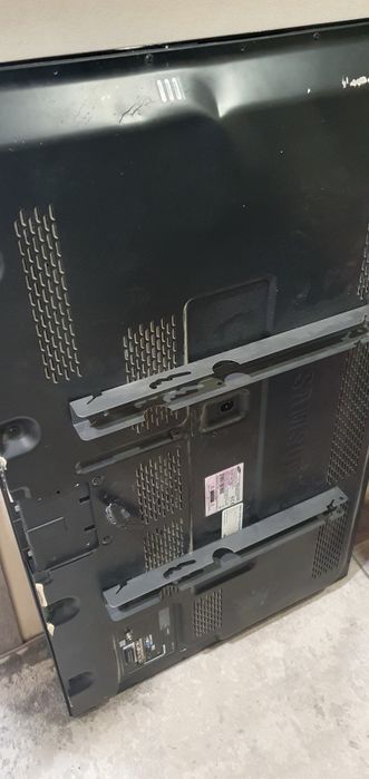 Продам телевизор Samsung,  на запчасти.