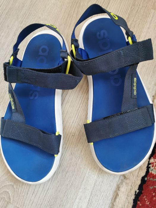 Унисекс сандали на адидас