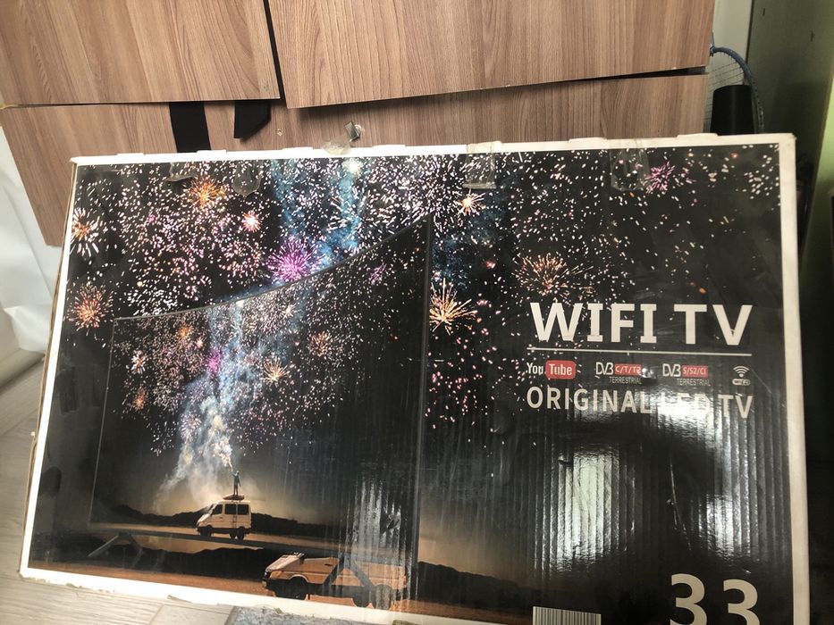 Телевизор  с Youtube