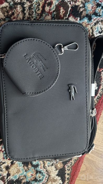 Sumka ( Lacoste)