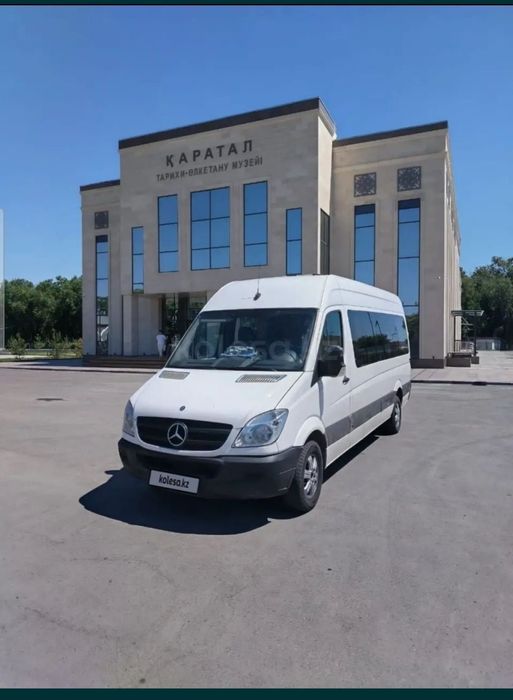 Автобус,   пассажирские   перевозки