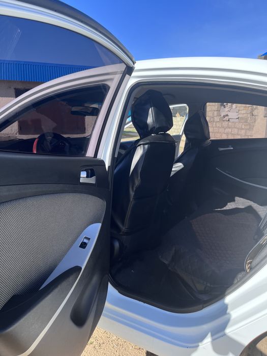 Продам машину хюндай