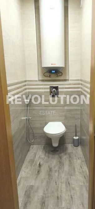 Тристаен апартамент в района на Конфуто!