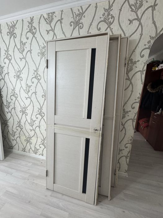 Продам двери состояния хорошое