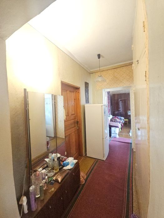 Срочно! Продаётся своя.