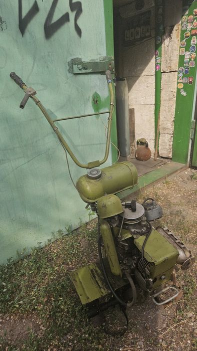 Мотоплуг в нерабочем состоянии