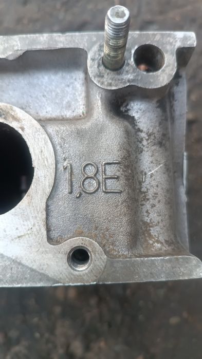 Головка opel vectra 1.8