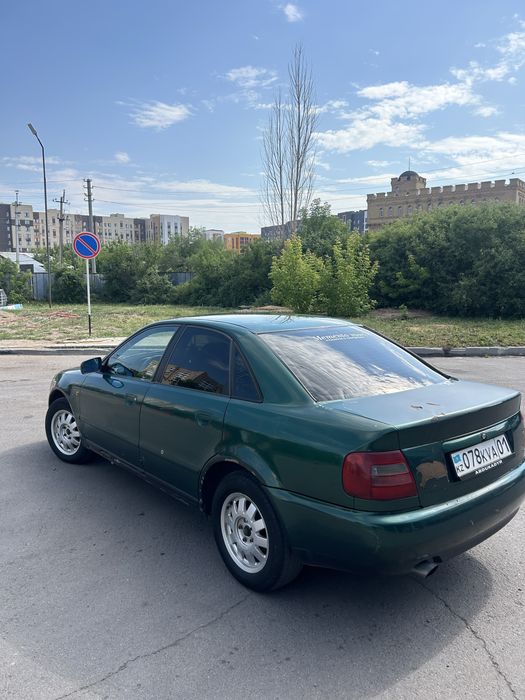 Audi A4 B5. 1998