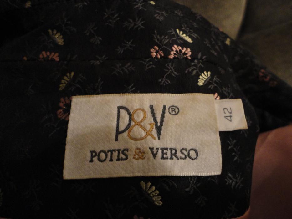 Продам костюм женский