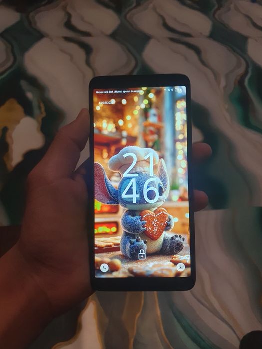 Vând 2 telefone 200 BUCATA