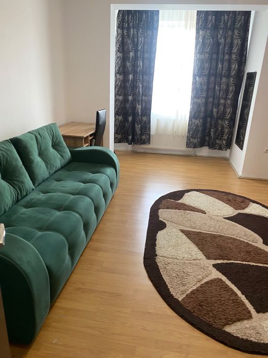 Inchiriez apartament  pe perioada Untold