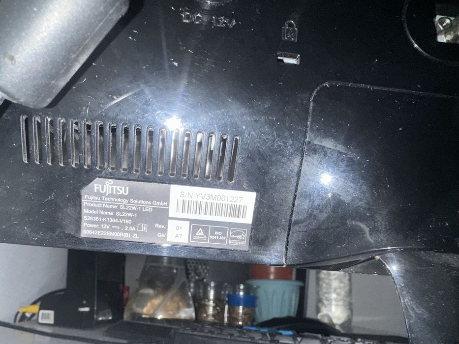 Монитор Fujitsu SL22W