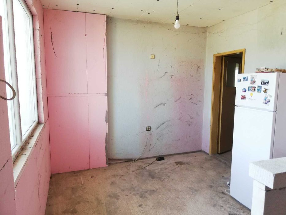 Продава се Тристаен апартамент в Казанлък - 93 кв.м за 1237 €/кв.м - Снимка #6