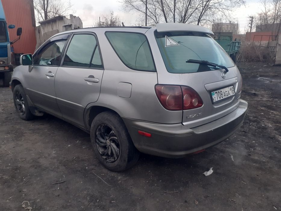 Продам лексус рх