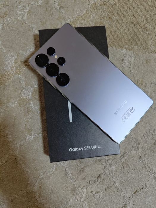 Продам телефон..