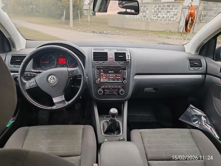 Volkswagen Golf V