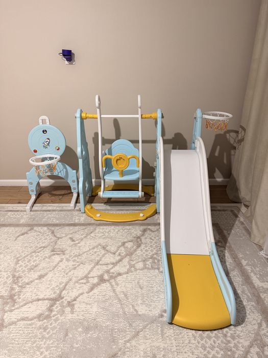 Срочно продам игровую в детскую