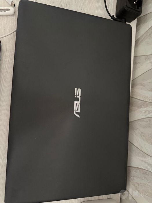 Продам свой ноутбук Computer asus