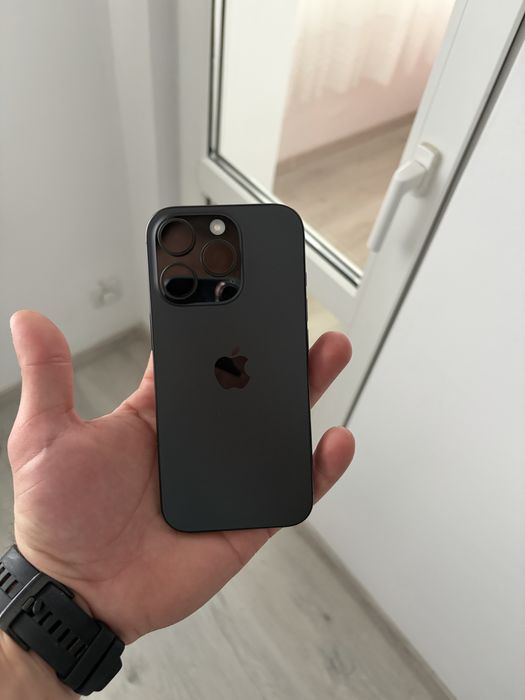 Продава се Iphone 16 Pro