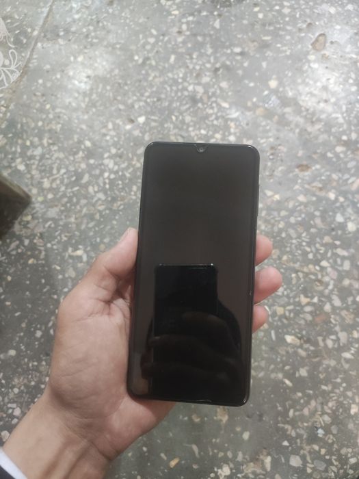 Samsung M12 sotiladi