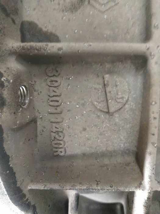 Cutie de viteze Nissan Juke Facelift 1.2 DIG - T Benzina 2014 - 2018 115CP Manuala 6 ...