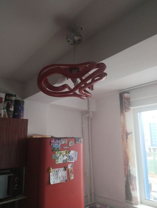 Продам люстру для кухни можно и вкомнату