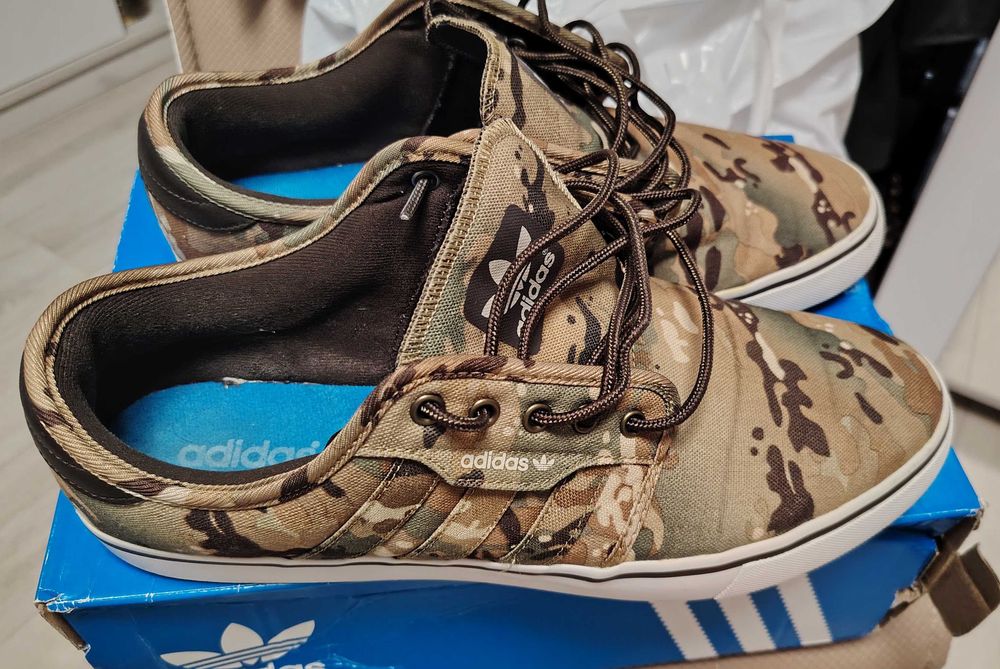 Кецове Adidas Seeley Camouflage