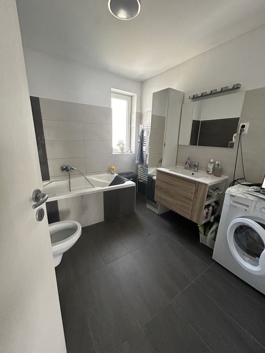 Proprietar vand 1/2 Duplex Sanandrei