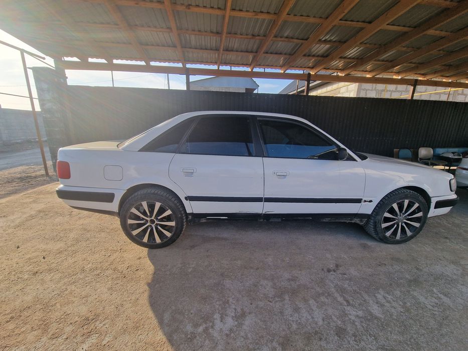 Продам ауди 100 с 4