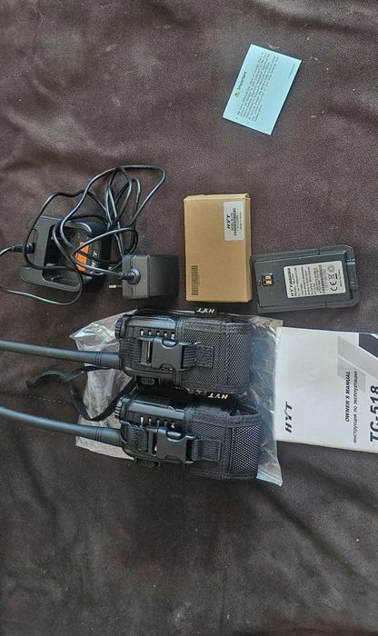 Рации HYT TC-518 (штуки) почти новые, полный комплект