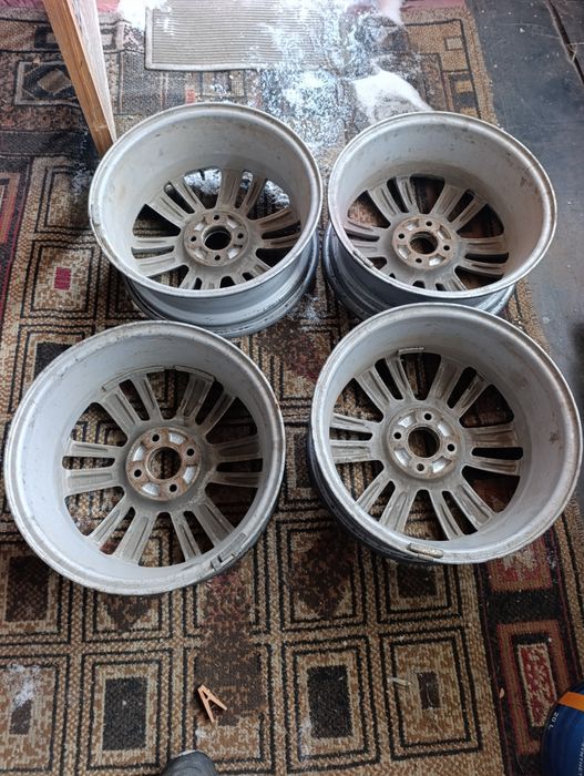 Диски на 16 разболтовка 4/100