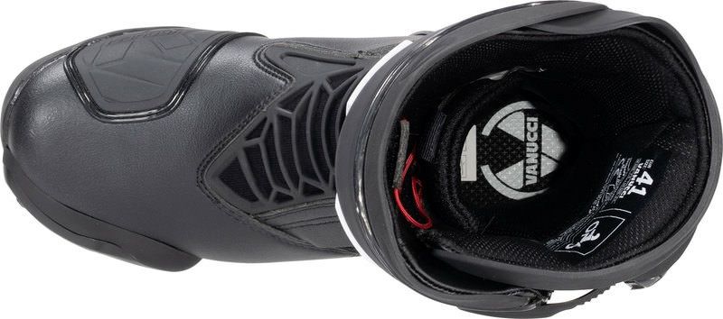 Ботинки от фирмы Vanucci (45р)