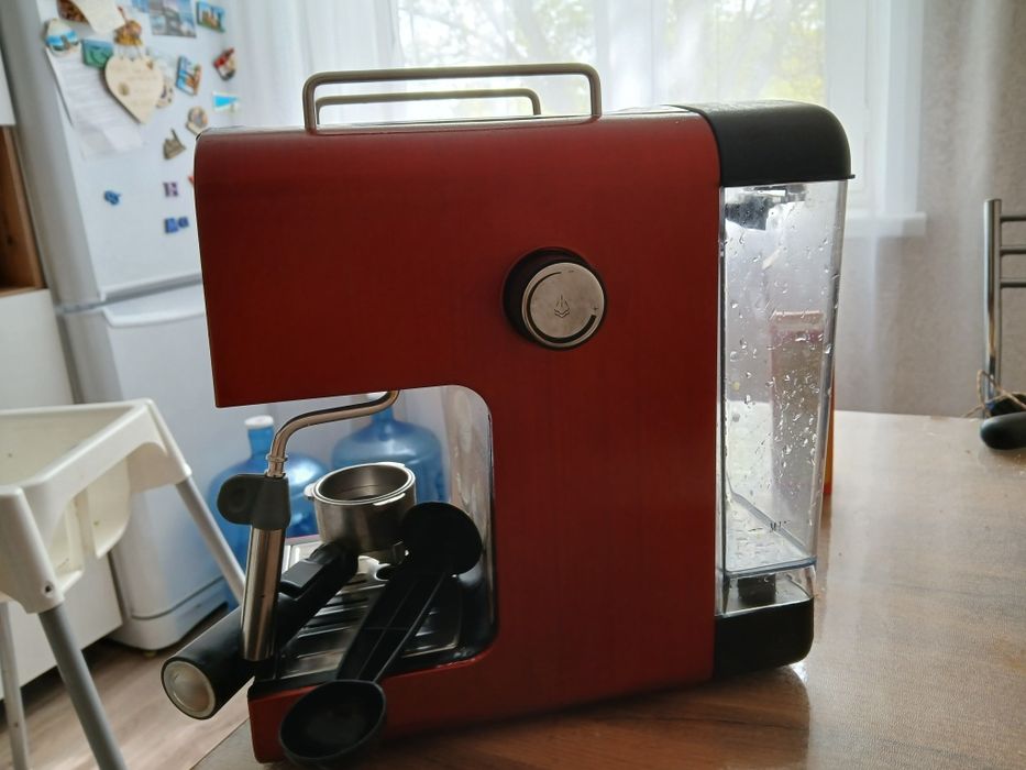 Продам кофемашину