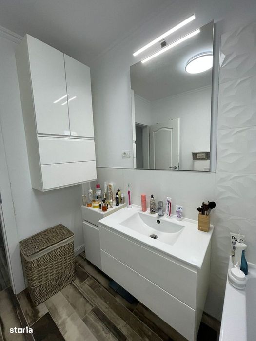 Casa insiruita premium de vanzare, in Mosnita Noua