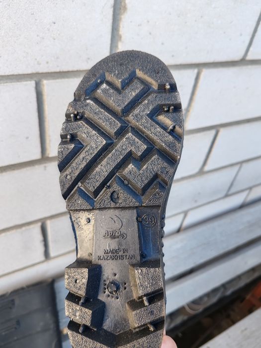 Сапоги резиновые 39р