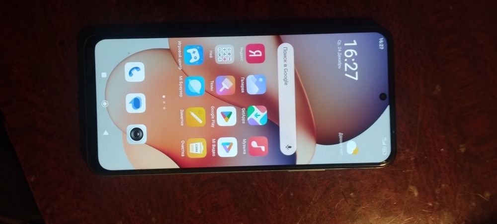 Продам два телефона