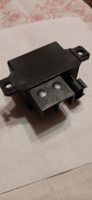 Releu relee  auto automotive curent mare  - 130 Amperi