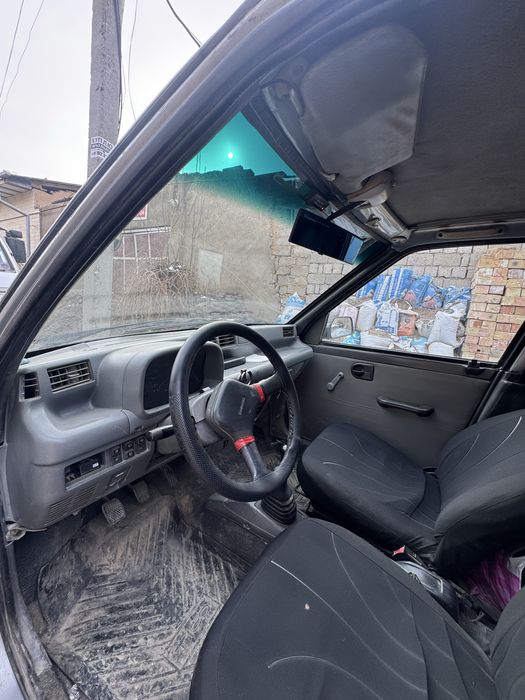 Tico 1996 yil ozimiz haydagan moshina