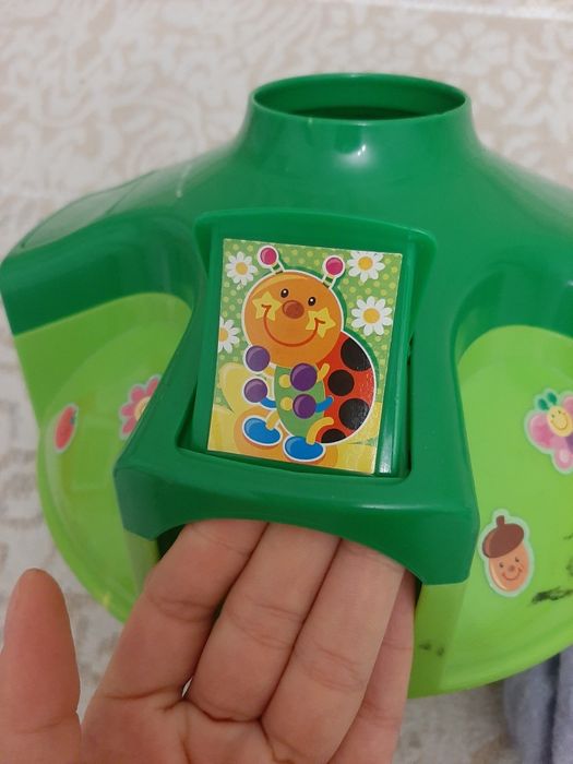 продам горку для машинок.