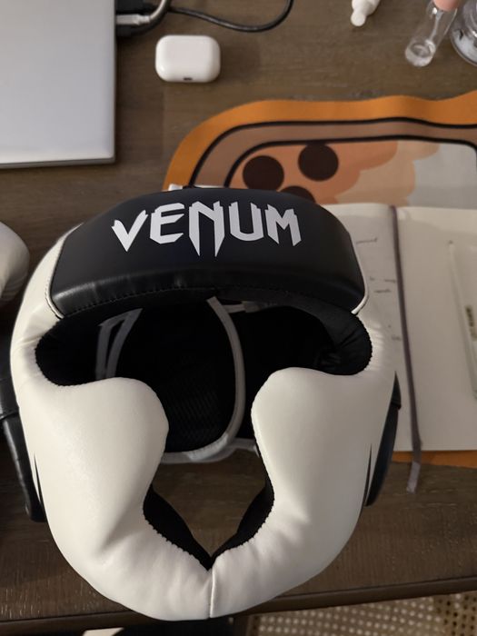 Боксерский шлем для спаррингов Venum оригинал