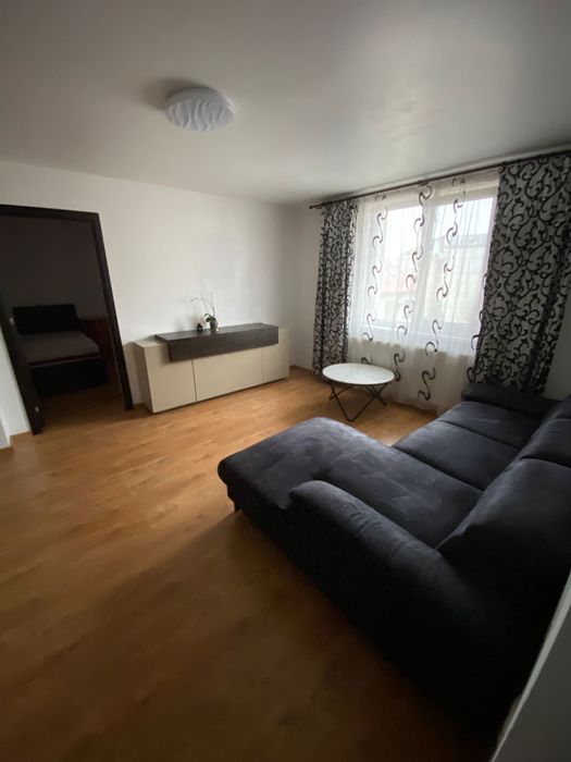 Închiriez apartament în Fălticeni