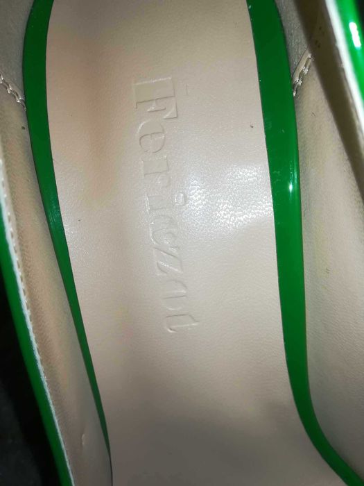 pantofi dama verzi - marimea 35/36 - 50lei