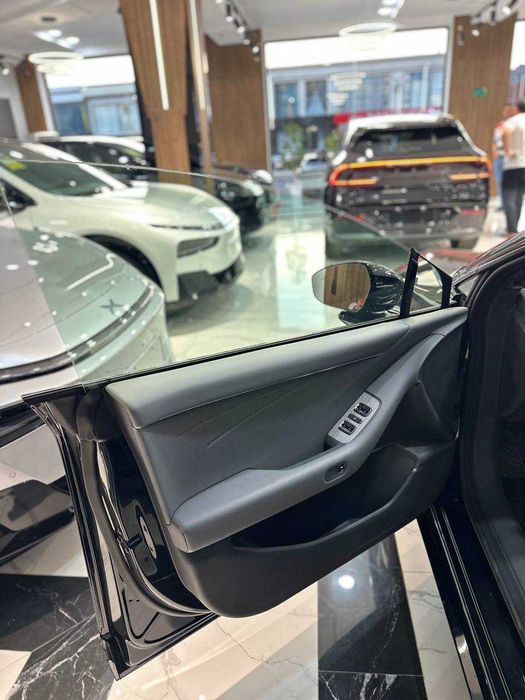 XPENG P7+ 2026 Model 1550 km gibrid Rasmiy sotuvda