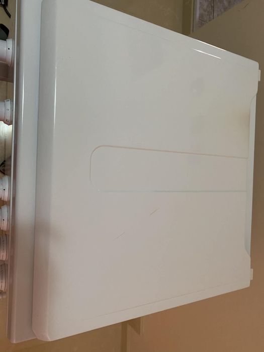 Готварска печка Beko с 2 газови и 2 ел котлона и фурна