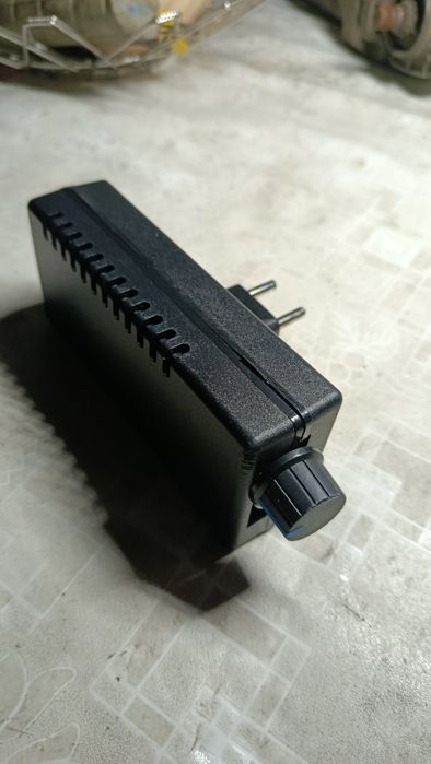 Регулятор мощности,оборотов и напряжения