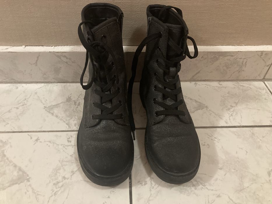 Детски ботуши ,номер 33