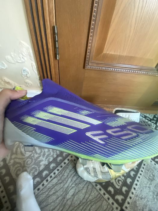 продам бутсы срочно