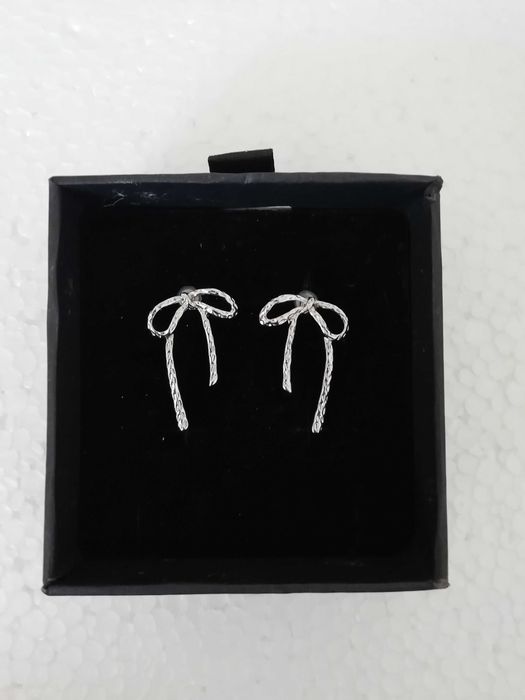 Обеци по 10 лв.                 .